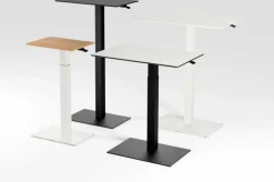 Selka Mahtuva adjustable desk, black