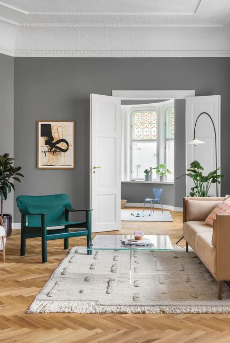 Sera Helsinki Laine rug knotted, off white