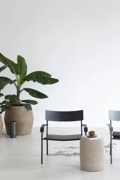 Serax August chair with armrests, wide, black