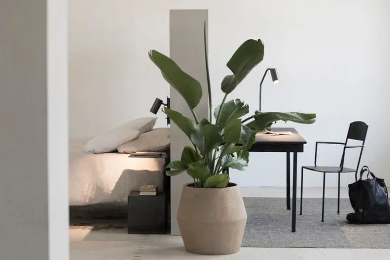 Serax Construct pot L, beige