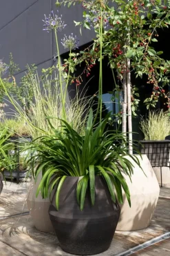 Serax Construct pot L, beige