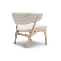 Sibast No 7 Lounge chair, fully upholstered, white oiled oak - sheepskin