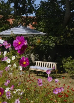 Skagerak Atlantis parasol ø 330 cm, striped, blue - white