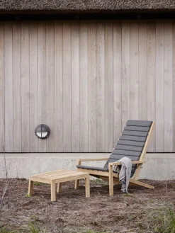 Skagerak Between Lines deck chair, teak