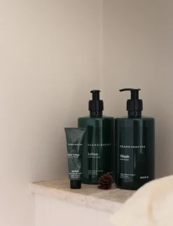 Skandinavisk Hand and body lotion, SKOG, 200 ml