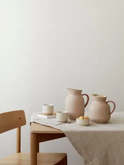 Stelton Amphora vacuum jug for tea, 1 L,  soft peach