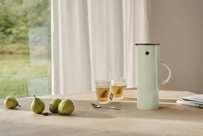 Stelton EM77 vacuum jug, 1 L, minty moss