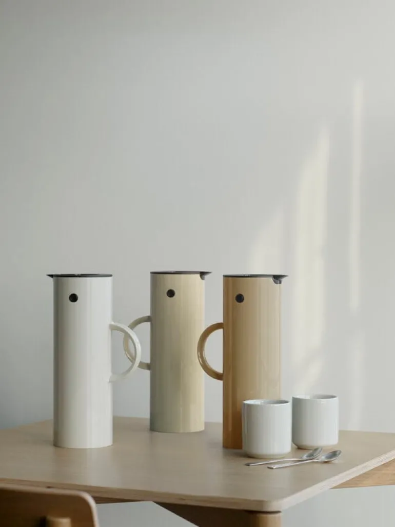 Stelton EM77 vacuum jug, 1,0 L, mellow yellow