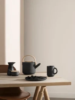 Stelton Theo teapot, black