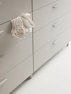 String Furniture Relief chest of drawers with legs, low, beige