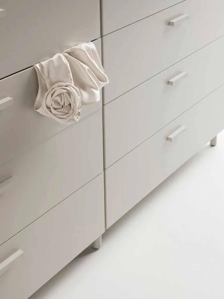 String Furniture Relief chest of drawers with legs, low, beige