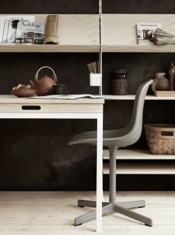 String Furniture String magazine shelf, 78 x 30 cm, ash