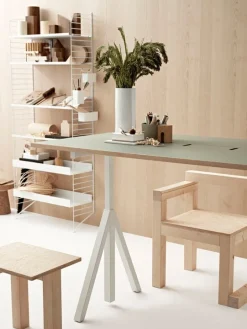 String Furniture String metal shelf, 58 x 30 cm, low, white