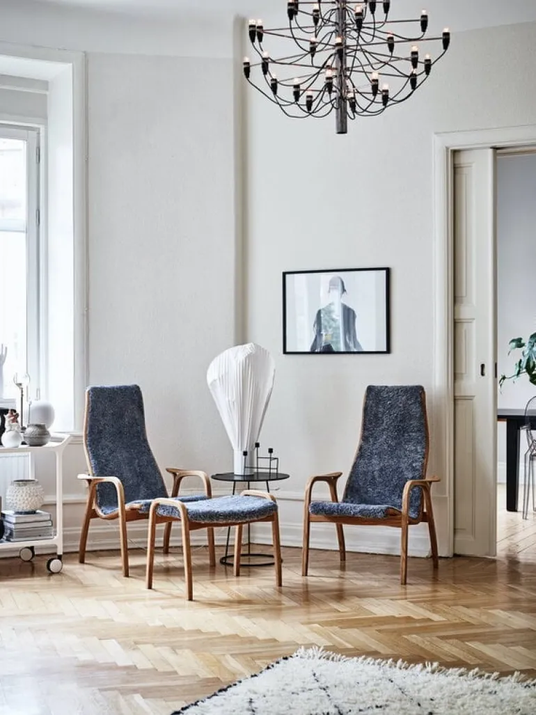 Swedese Lamino easy chair, sheepskin, charcoal