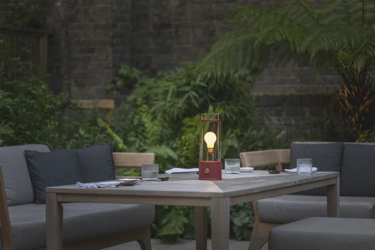 Tala The Muse portable lamp, Pomona Red