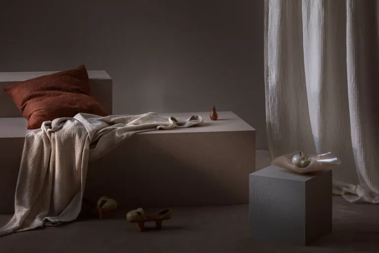 Tameko Merrow Heavy cushion, 50 x 50 cm, ochre