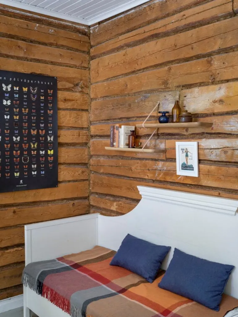 Tapio Anttila Collection Renki L shelf, oak - recycled leather