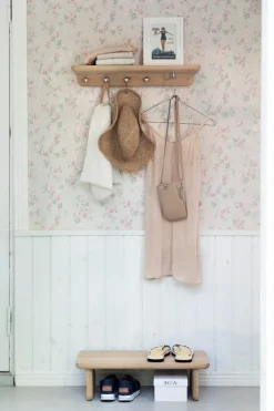 Tapio Anttila Collection Renki coat rack, oak -  recycled leather