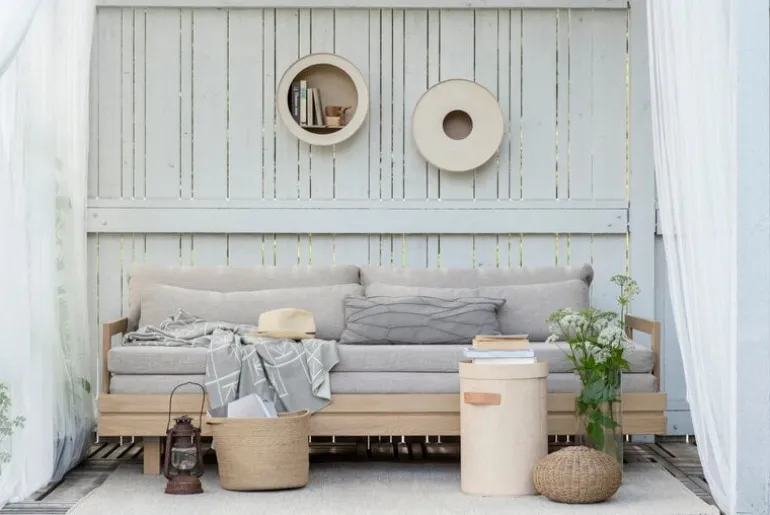 Tapio Anttila Collection Day&Night armrest, 1 pc, oak