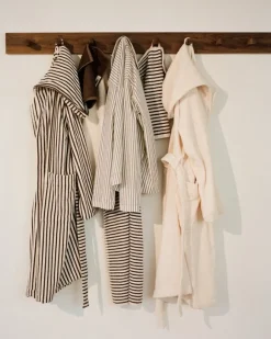 Tekla Hooded bathrobe, kodiak stripes