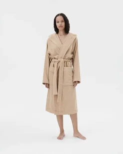 Tekla Hooded bathrobe, sienna