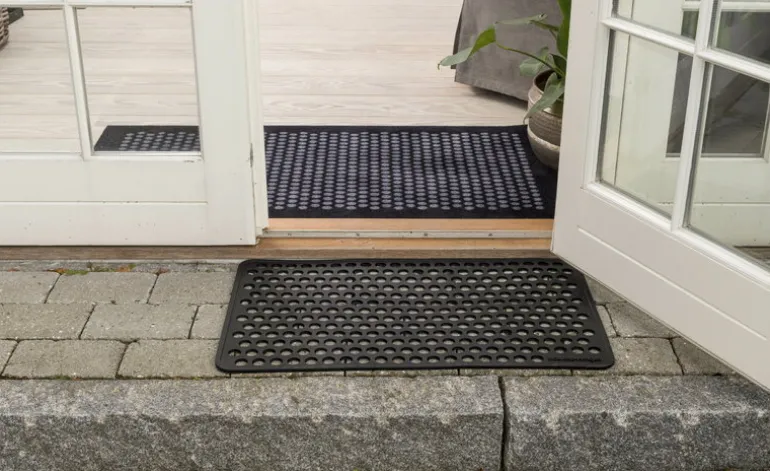 Tica Copenhagen Dot doormat, 45 x 75 cm, black