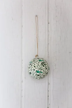 Tikau Birds bauble, green