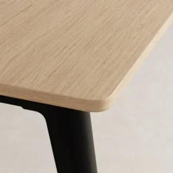 TIPTOE New Modern table 160 x 95 cm, oak - graphite black