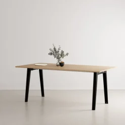 TIPTOE New Modern table 190 x 95 cm, oak - graphite black