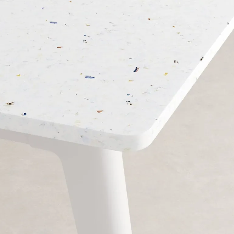 TIPTOE New Modern table 190 x 95 cm, recycled plastic - ash pink