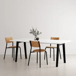 TIPTOE New Modern table 190 x 95 cm, recycled plastic - graphite black