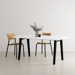 TIPTOE New Modern table 160 x 95 cm, recycled plastic - graphite black