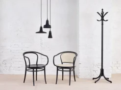 TON Armchair 30, black