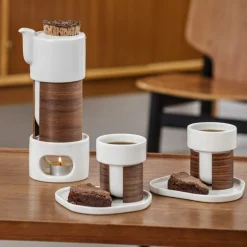 Tonfisk Design Warm teapot 6 dl, white - walnut, cork lid