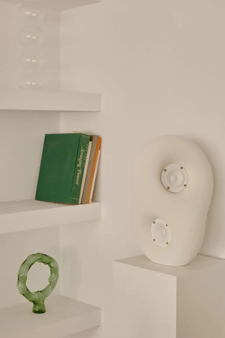 Transparent Acoustic Sculpture, white