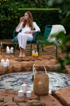 Uyuni Lighting Outdoor LED pillar candle, 7,8 x 17,8 cm, white