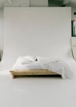 Vaarnii 017 Aamu bed frame, 160 cm, pine