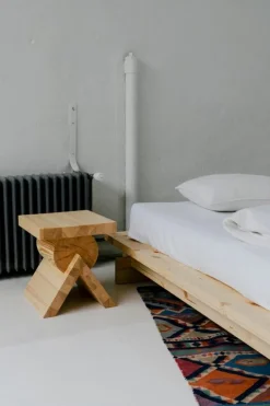 Vaarnii 017 Aamu bed frame, 160 cm, pine