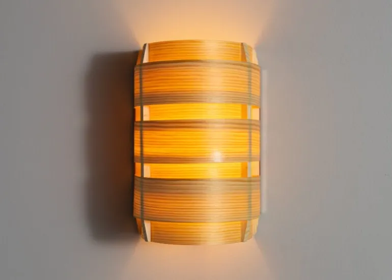 Vaarnii 1004 Hans wall light, pine