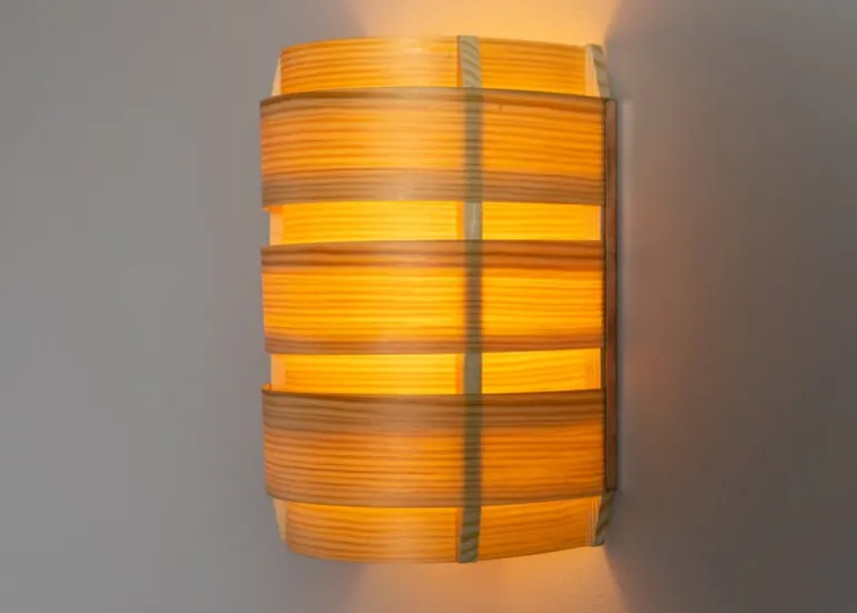 Vaarnii 1004 Hans wall light, pine