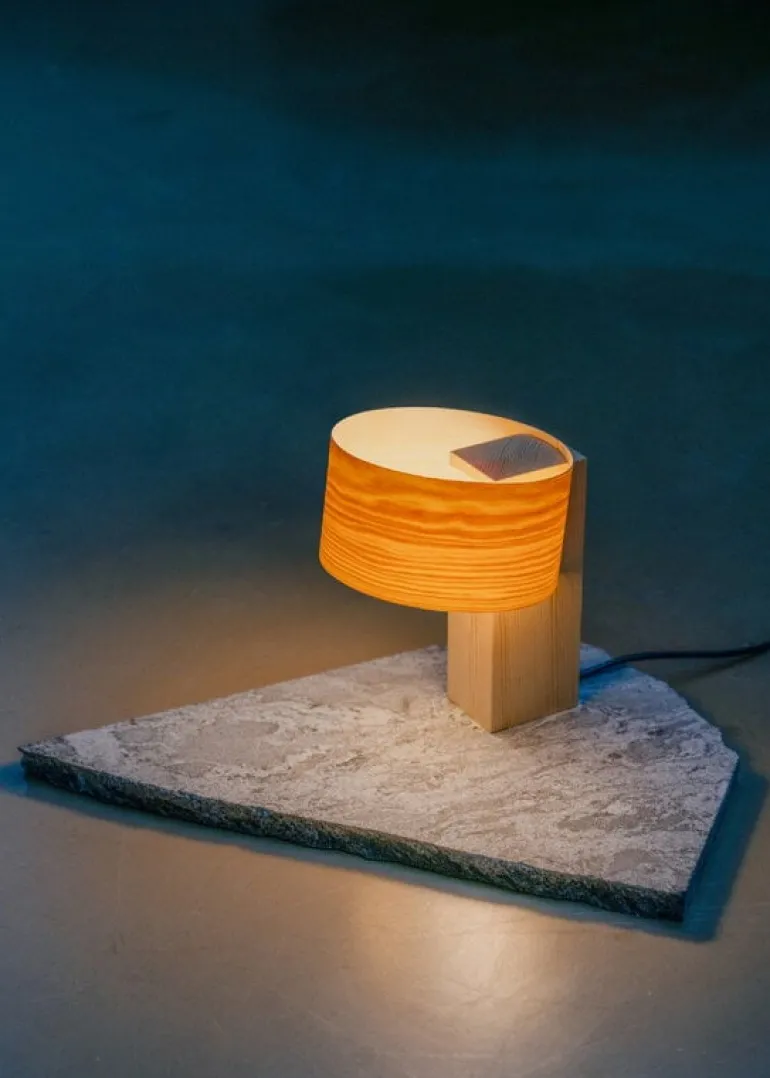 Vaarnii 018 Hoop table lamp, small