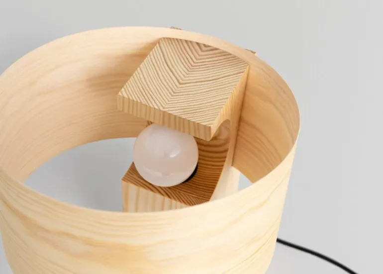 Vaarnii 018 Hoop table lamp, small