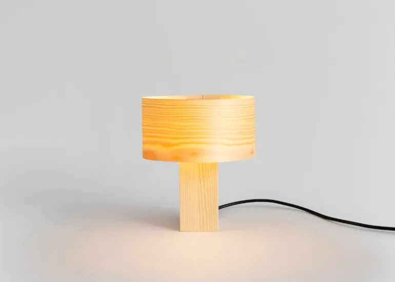 Vaarnii 018 Hoop table lamp, small