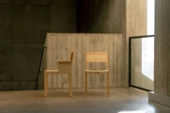 Vaarnii 016 Maasto dining chair, pine