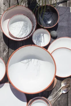 Vaidava Ceramics Earth bowl 2 L, white