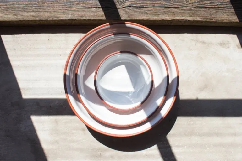 Vaidava Ceramics Earth bowl 2 L, white