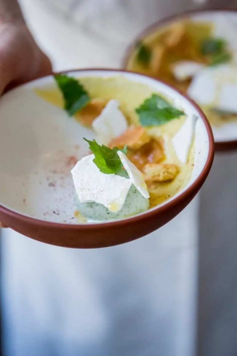 Vaidava Ceramics Earth bowl 2 L, white