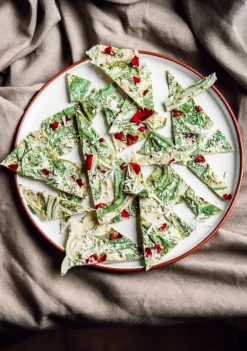 Vaidava Ceramics Earth dinner plate 26,5 cm, white