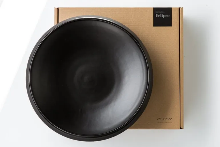 Vaidava Ceramics Eclipse centrepiece bowl 38 cm, black