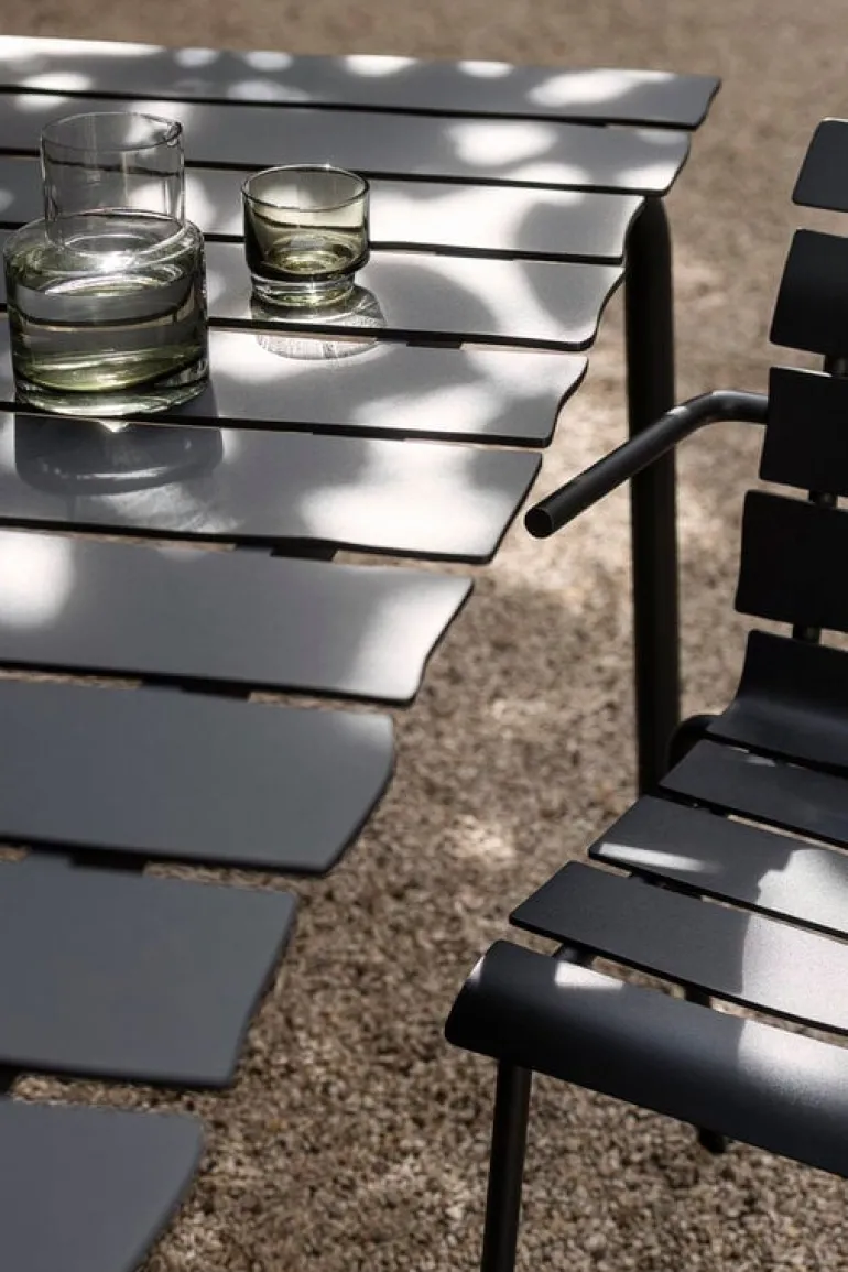 valerie_objects Aligned chair with armrests, black